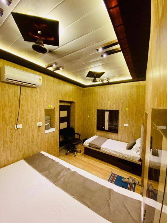 Namo Guest House Only For Indians Varanasi Exterior photo